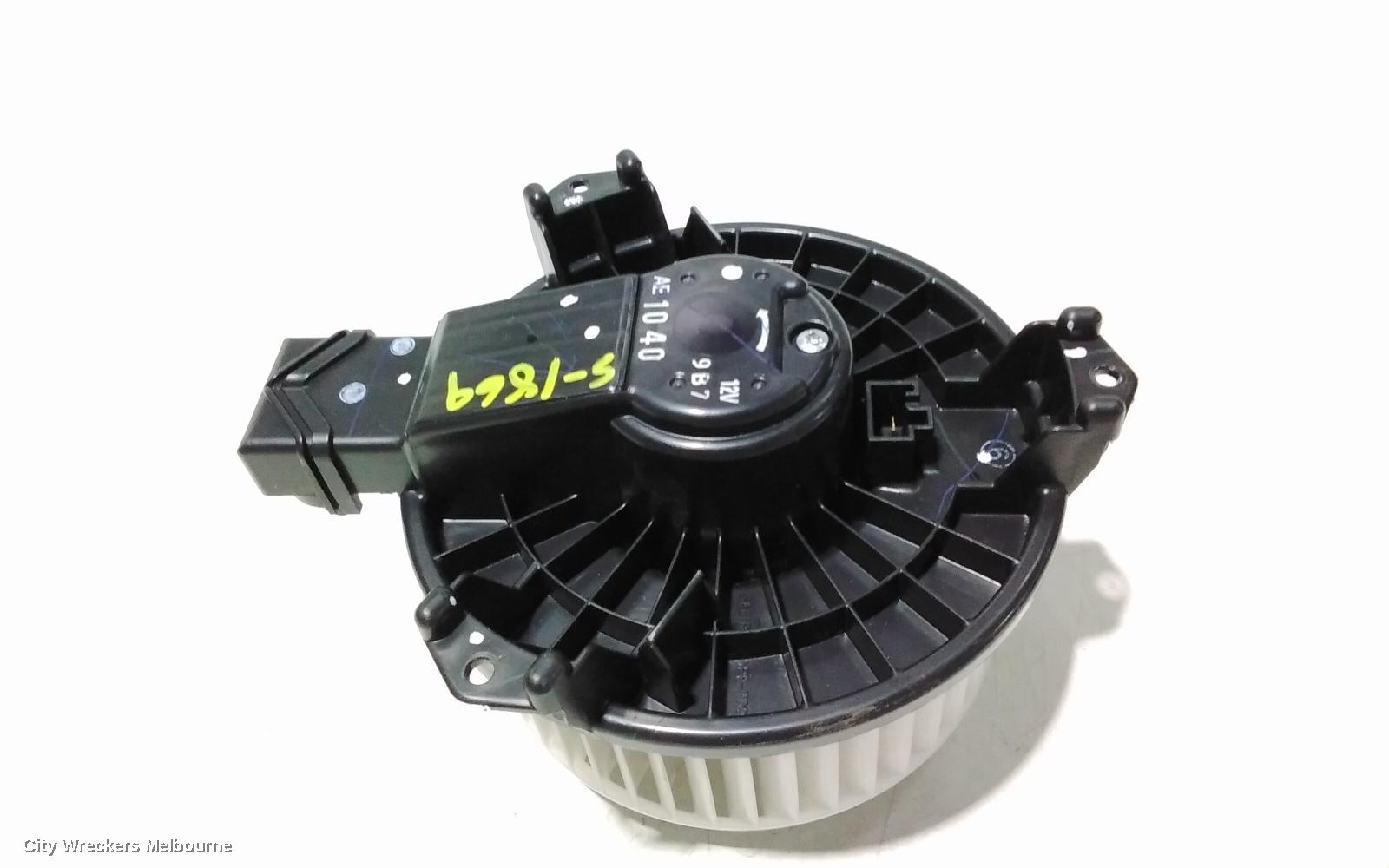 HONDA HRV HEATER FAN MOTOR, RU, 12/2014 - 10/2021 - Image 1