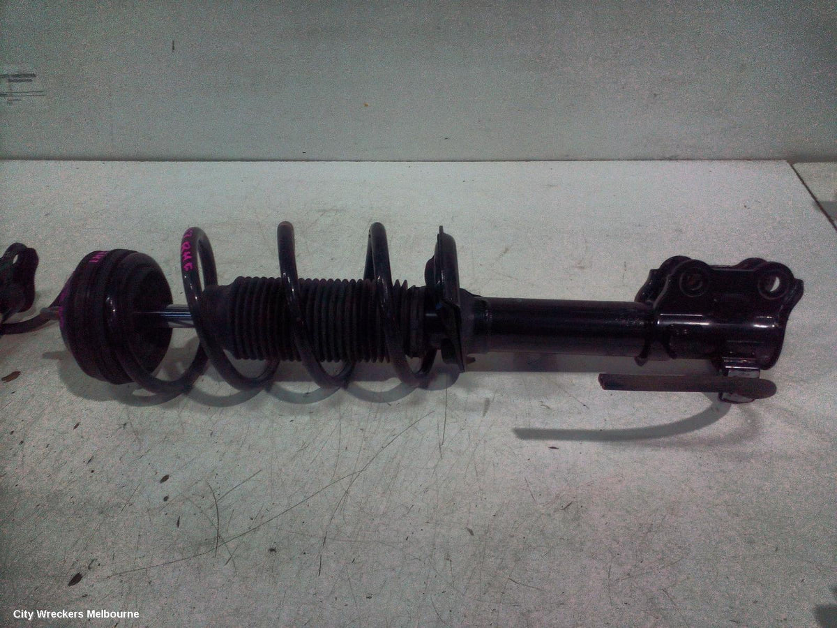MG MG3 RIGHT FRONT STRUT, SZP1, 07/2016 - 10/2024 - Image 3