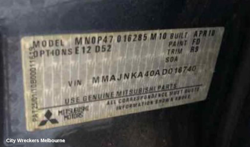 MITSUBISHI TRITON RIGHT REAR DOOR, MN, DUAL CAB, NON MOULD TYPE, 08/2009 - 04/2015 - Image 2