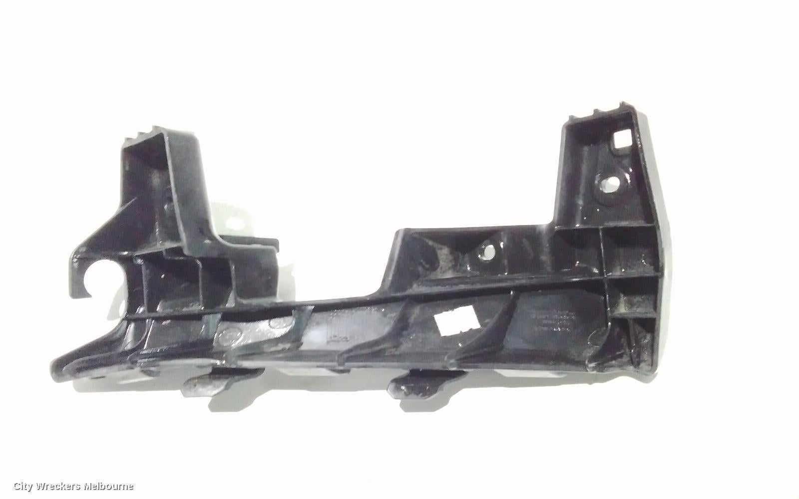 KIA SPORTAGE, QL, 10/2015 - 08/2021, RH HEADLIGHT BRAKET: 89091 - Image 3