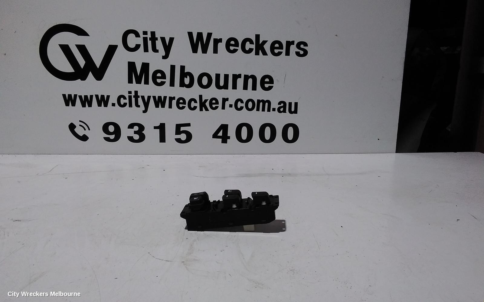HYUNDAI VELOSTER PWR DR WIND SWITCH, RH FRONT (MASTER SWITCH), FS, TURBO, 07/2012 - 02/2018 - Image 3