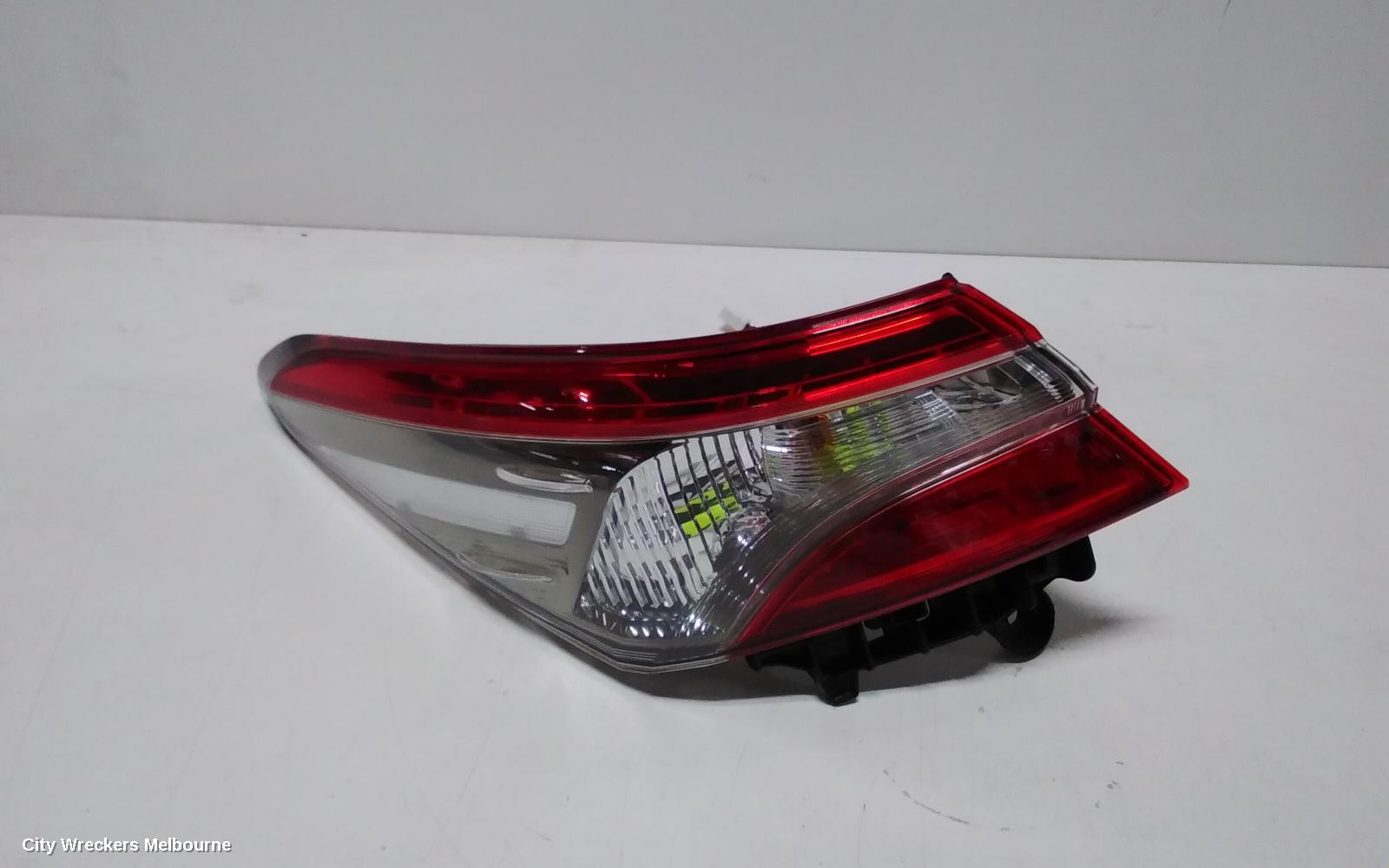 TOYOTA CAMRY LEFT TAILLIGHT, XV70, IN BODY, NON LED TYPE, 09/2017 - 01/2021 - Image 1