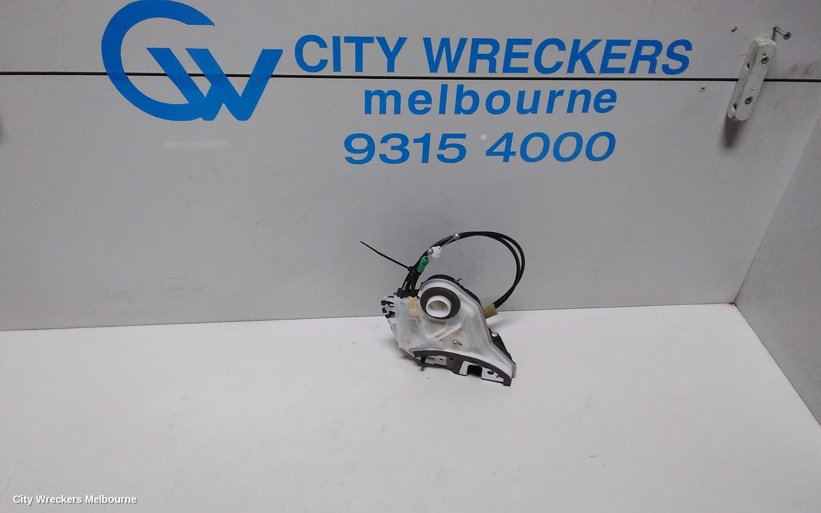 TOYOTA KLUGER DOOR/BOOT/GATE LOCK, RIGHT REAR DOOR LOCK, GSU50/GSU55, 03/2014 ONWARDS - Image 1
