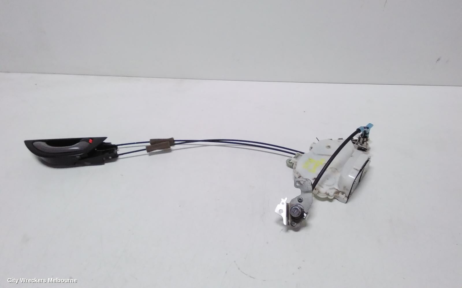 HONDA JAZZ DOOR/BOOT/GATE LOCK, RIGHT FRONT DOOR LOCK, GE, 08/2008 - 06/2014 - Image 1