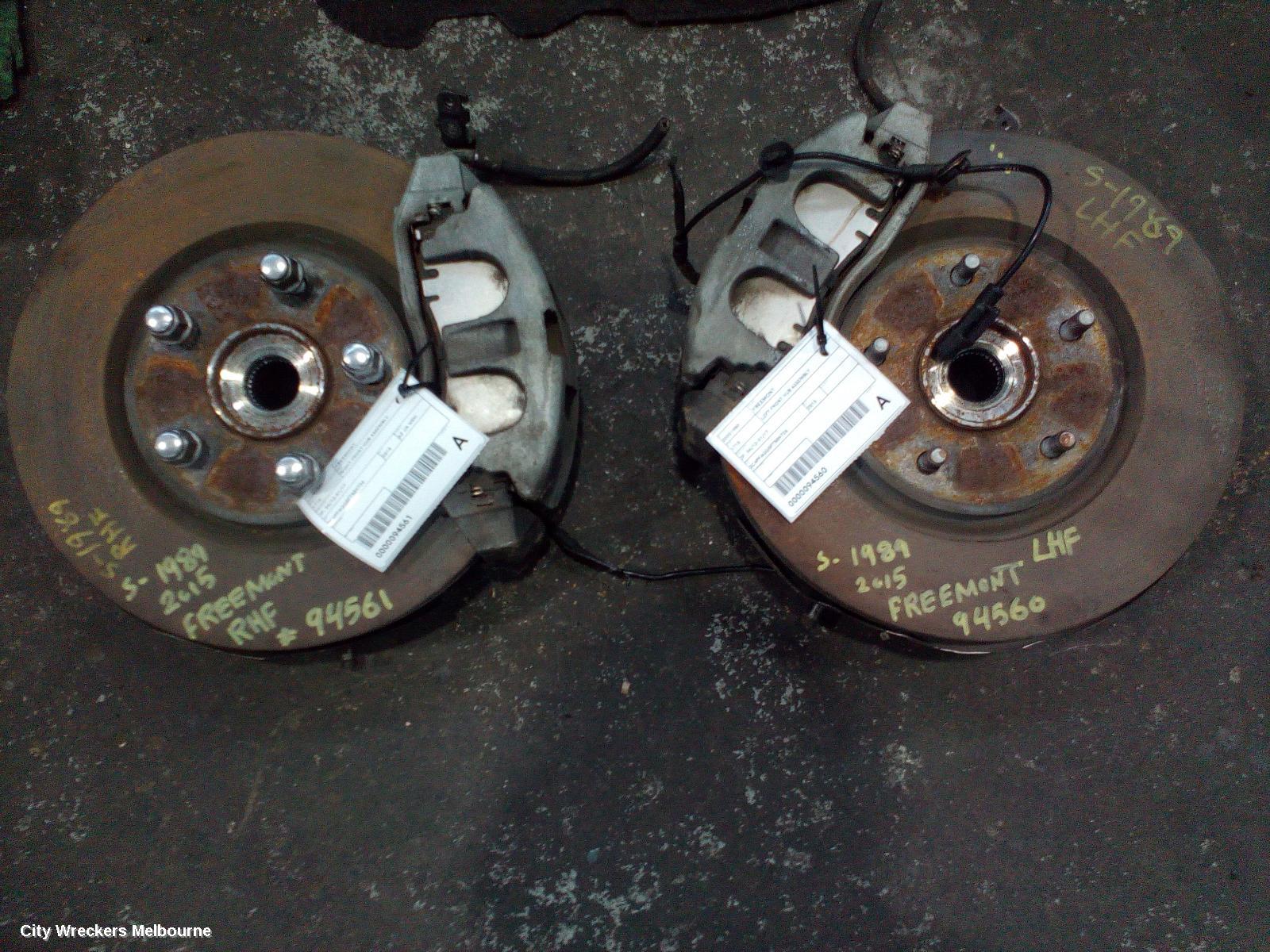 FIAT FREEMONT LEFT FRONT HUB ASSEMBLY, JF, 04/2013 - 01/2017 - Image 3