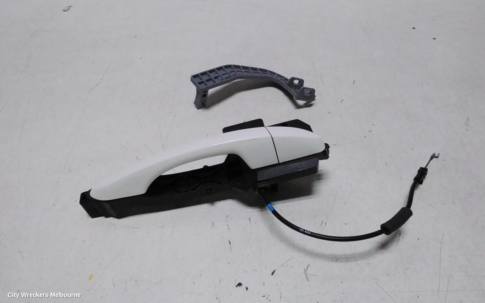 HYUNDAI TUCSON DOOR HANDLE, OUTER, RH REAR, COLOUR CODED, TL, 06/2015 - 01/2021 - Image 3