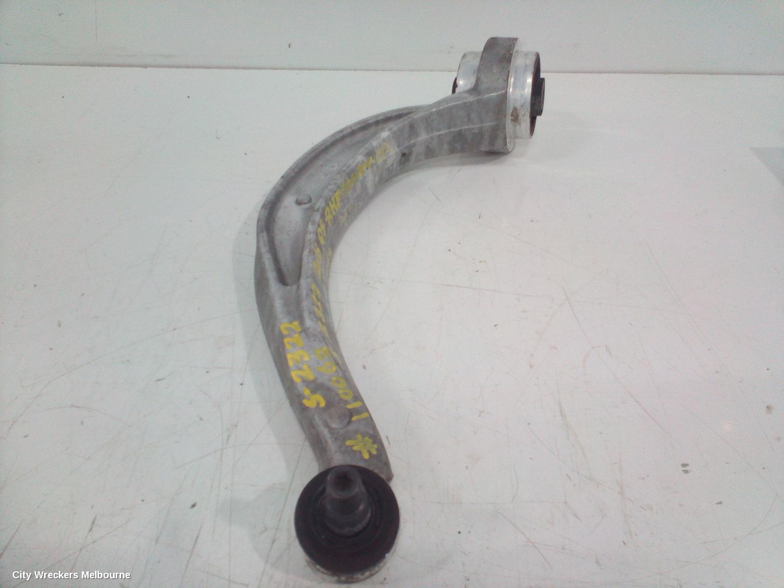 AUDI Q5 RIGHT FRONT LOWER CONTROL ARM, 8R, REAR (CURVED), LATE TYPE, 12/2012 - 01/2017 - Image 1