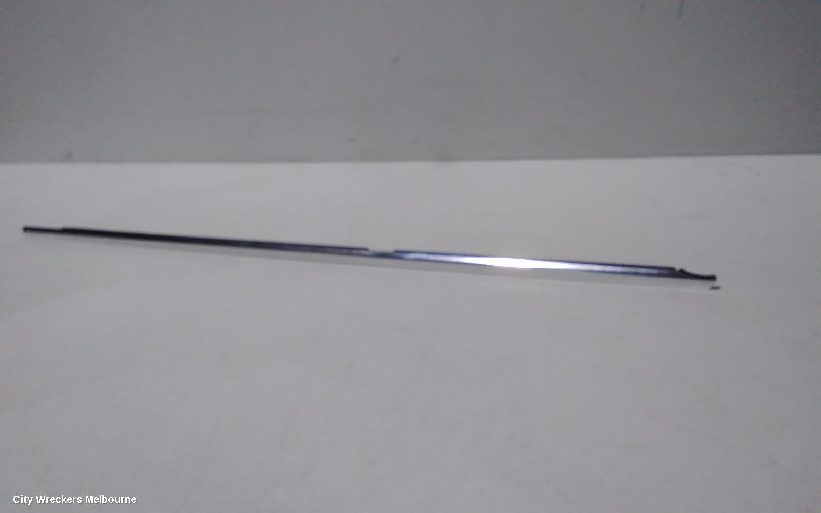 BMW 7 SERIES DOOR MOULD, LHR CHROME DOOR BELT / MOULD: 94195, E65/E66 02/2002 - 12/2008 - Image 1