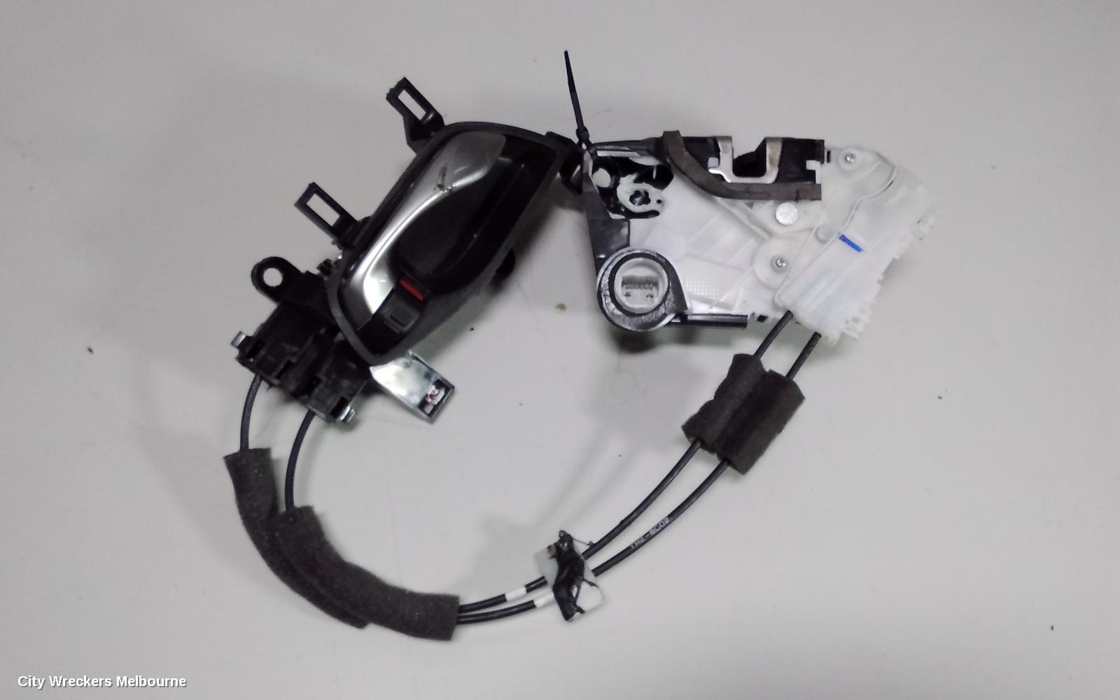 HONDA CRV DOOR/BOOT/GATE LOCK, RIGHT FRONT DOOR LOCK, RW, 05/2017 ONWARDS - Image 1