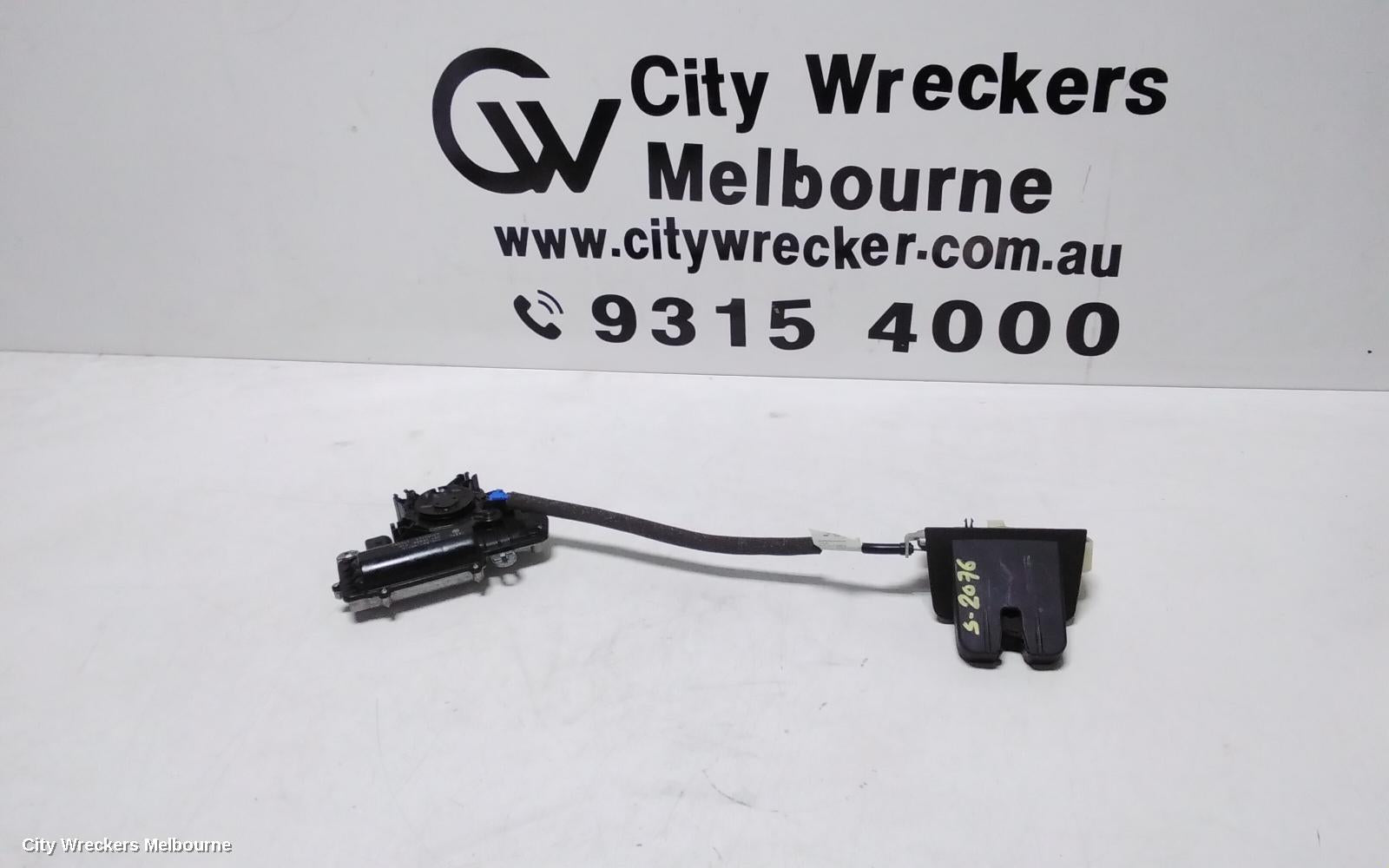 AUDI Q7 DOOR/BOOT/GATE LOCK, TAILGATE LOCK, 4M, 09/2015 ONWARDS - Image 1