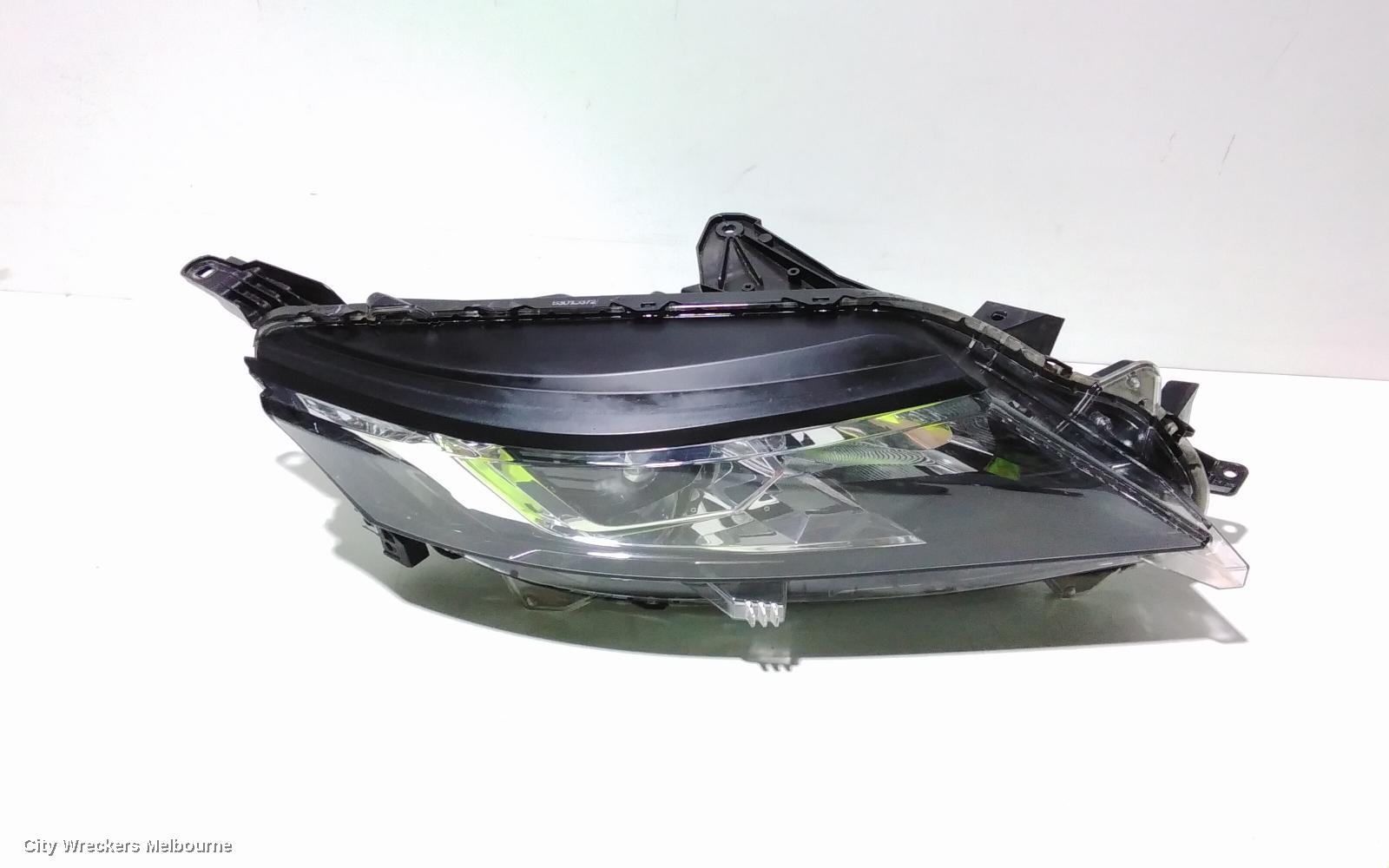 MITSUBISHI TRITON RIGHT HEADLAMP, MR, HALOGEN TYPE, 11/2018 ONWARDS - Image 1