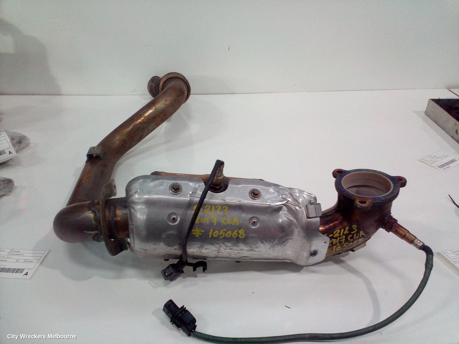 MERCEDES CLA CLASS CATALYTIC CONVERTER, DOWNPIPE-CAT TYPE, PETROL, 1.6, TURBO, 270.910 CODE, CLA180/CLA200, C117/X117, 09/2013 - 01/2019 - Image 3