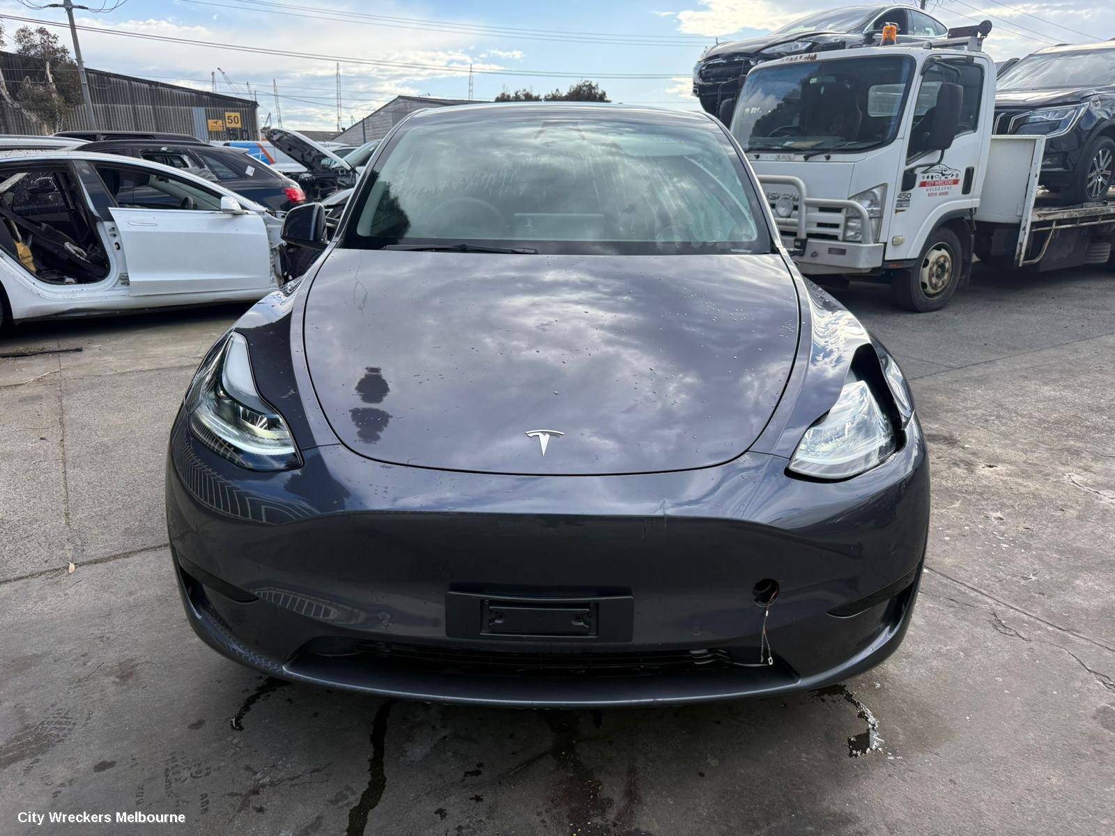 TESLA MODEL Y ROOF GLASS/SUNROOF/T, 1ST GEN, 03/2022 ONWARDS - Image 3