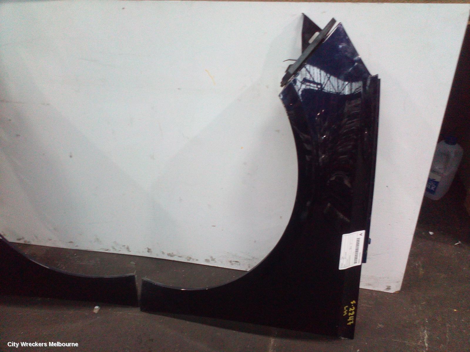 PEUGEOT 308 LEFT GUARD, T9, 10/2014 - 05/2021 - Image 2
