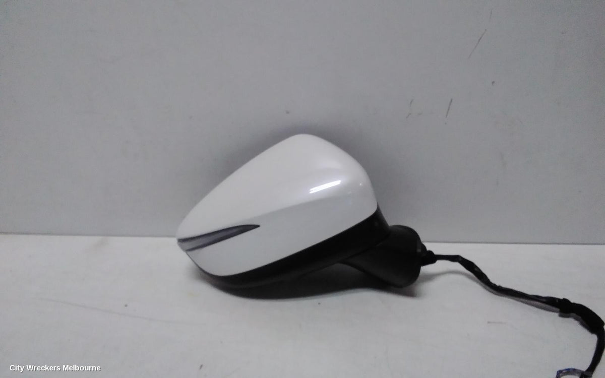 MAZDA CX3 RIGHT DOOR MIRROR, DK, W/ AUTO POWER FOLDING, HEATED, BLIND SPOT, CAMERA TYPE, COLOUR CODED, 03/2015 ONWARDS - Image 3