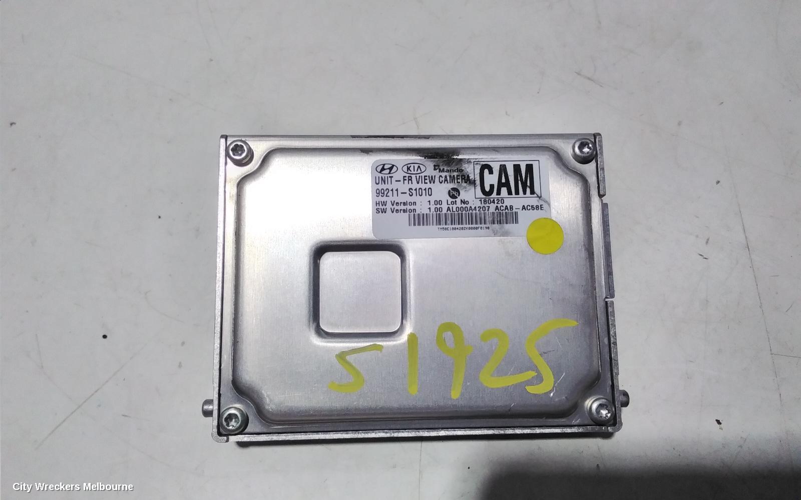 HYUNDAI SANTA FE REVERSE CAMERA, TM, 03/2018 - 10/2023 - Image 3