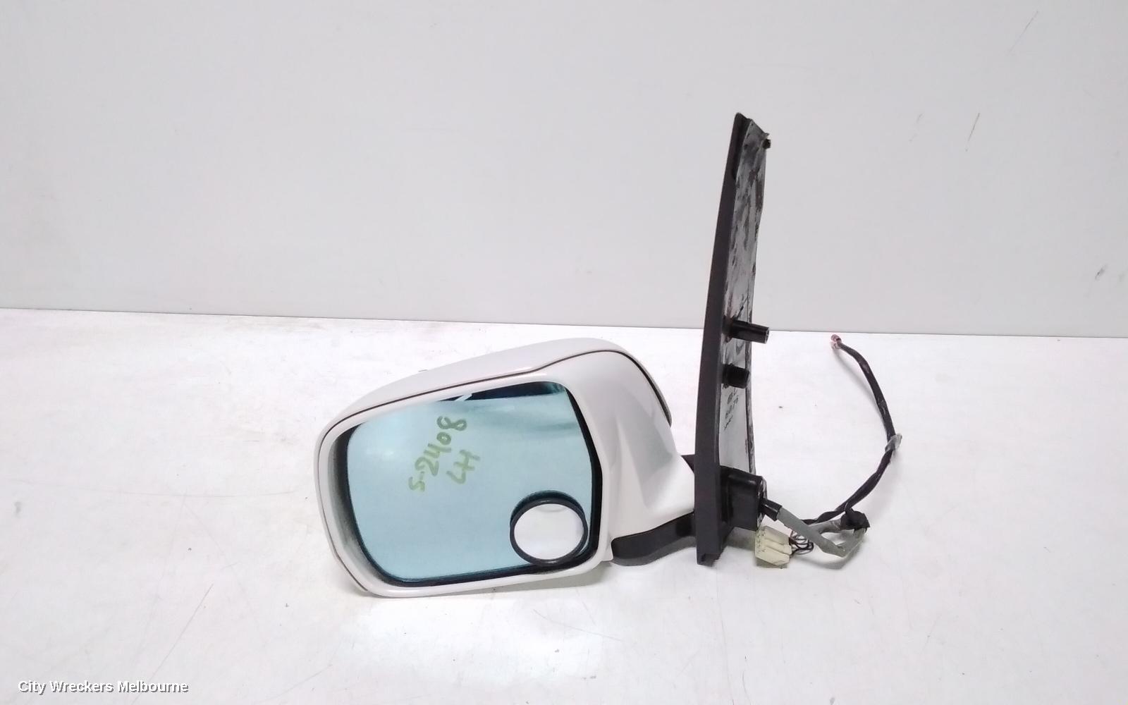 TOYOTA ESTIMA LEFT DOOR MIRROR, XR30/XR40, 7 WIRE, BIG PLUG, NATURAL BLACK, CLEAR GLASS, 03-06 (IMPORT) - Image 2