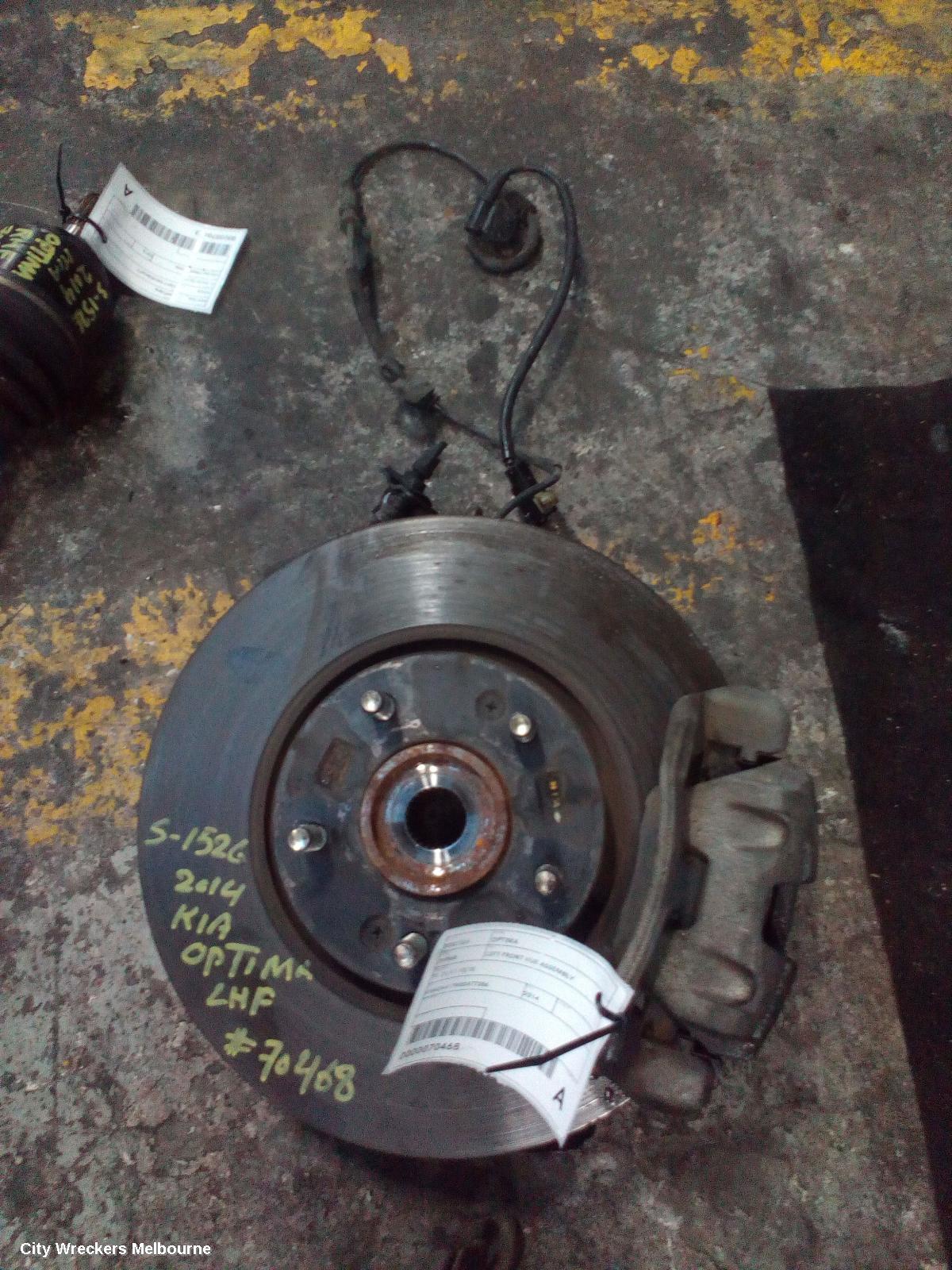KIA OPTIMA LEFT FRONT HUB ASSEMBLY, TF, 01/2011 - 10/2015 - Image 1