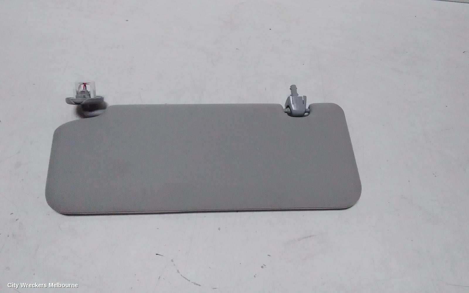 TOYOTA KLUGER SUNVISOR, XU70 SERIES, RH SIDE, 03/2021 ONWARDS - Image 1