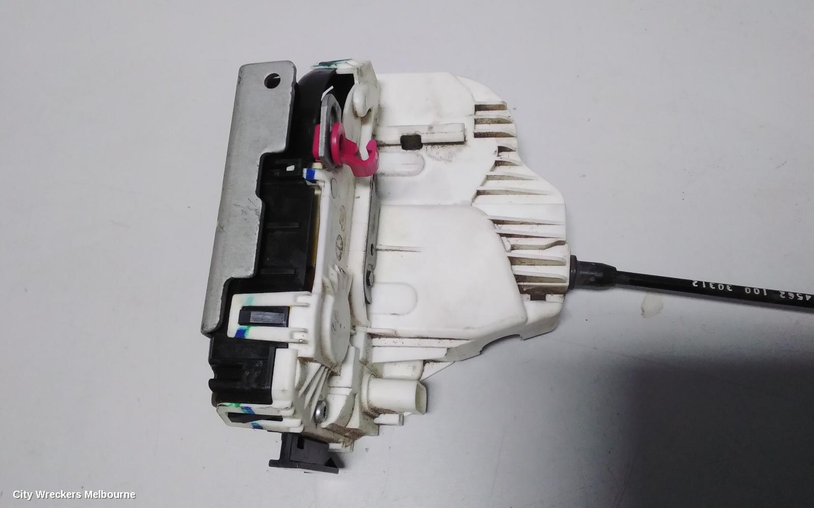 JEEP GRANDCHEROKEE DOOR/BOOT/GATE LOCK, LEFT REAR DOOR LOCK, WK, 10/2010 ONWARDS - Image 3