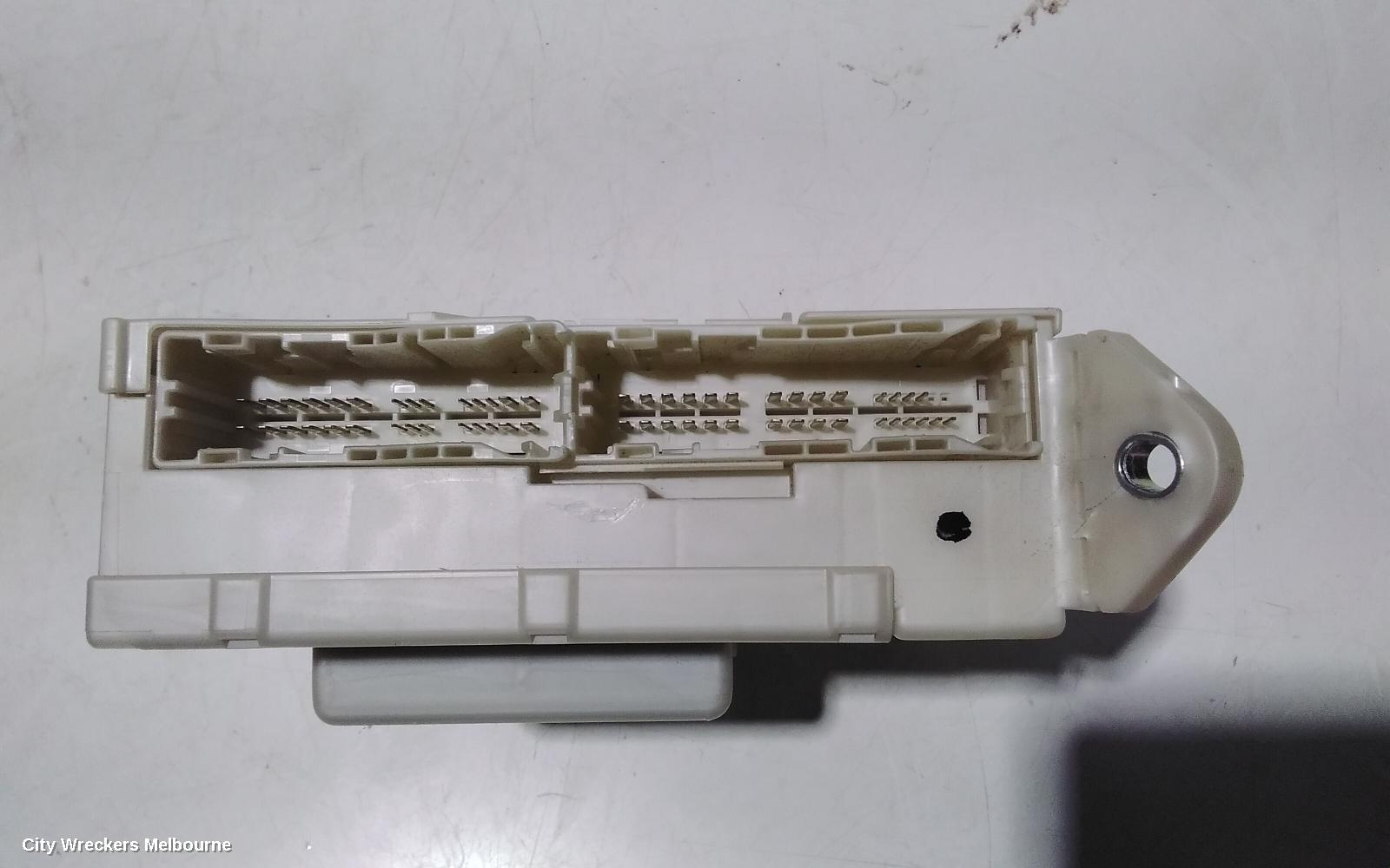LEXUS IS250/IS250C FUSE BOX, UNDER DASH, GSE20R, 11/2005 - 12/2014 - Image 3