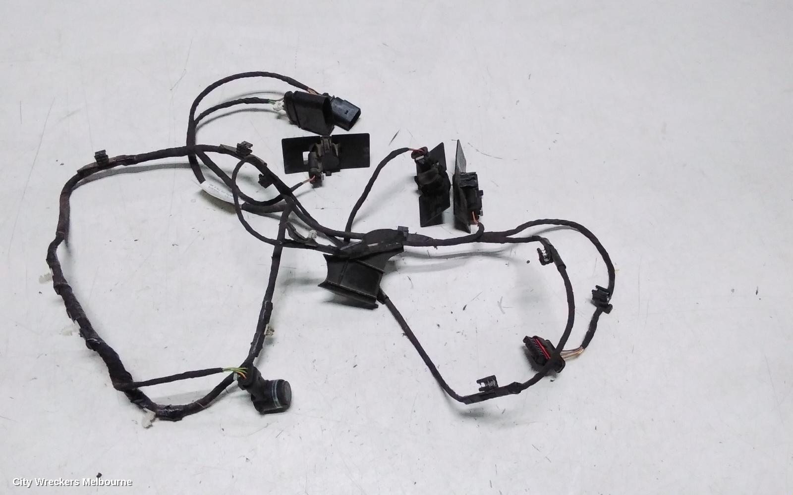 VOLKSWAGEN CRAFTER, SY1, 08/2017 ONWARDS, REAR BAR SENSORS: 142355 - Image 1