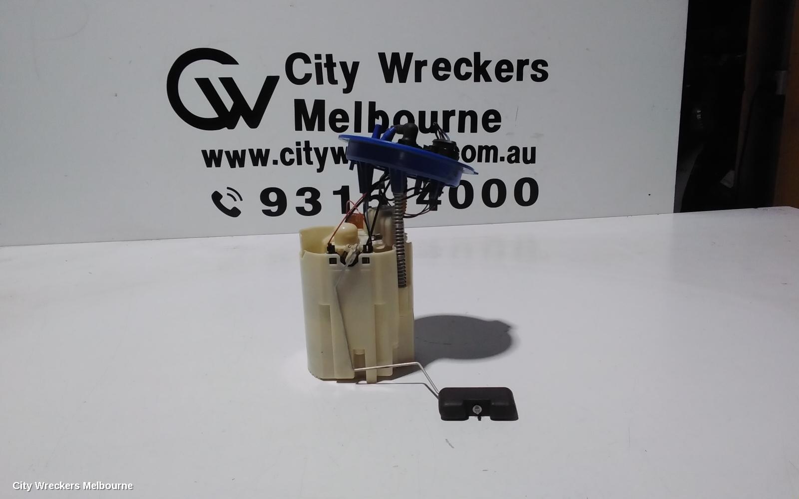 VOLKSWAGEN GOLF FUEL PUMP, GEN 7, PETROL, STANDARD TYPE, 01/2013 - 08/2020 - Image 1