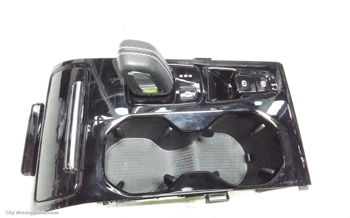 VOLVO XC40 GEAR STICK/SHIFTER, AUTO, AWD, PETROL, 2.0, TURBO, AWF8G45, 06/2022 ONWARDS - Image 2