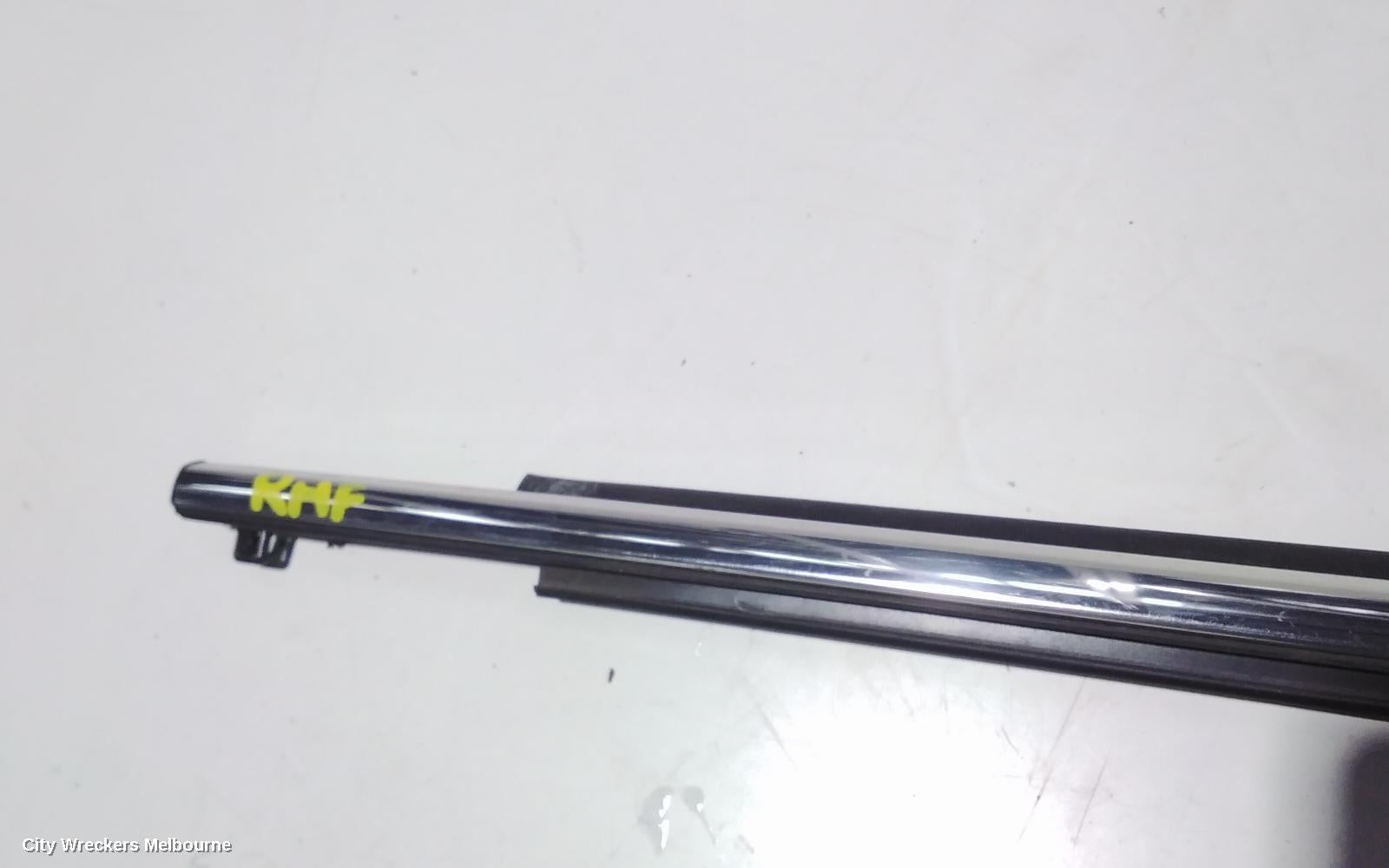 TOYOTA RAV4 DOOR MOULD, RHF  CHROME MOULD: 89011, RH FRONT, XA40, 12/2012 - 12/2018 - Image 3