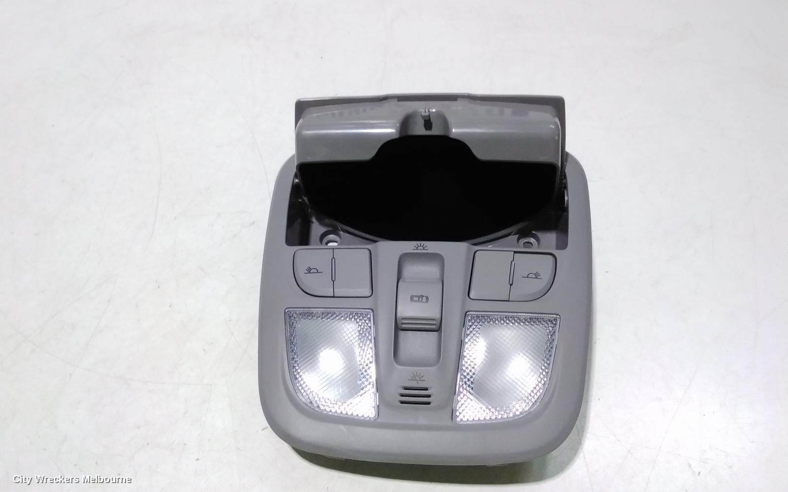 LDV G10 COURTESY LIGHT, FRONT, STANDARD TYPE, SV7A/SV7C, WAGON/VAN, 04/2015 ONWARDS - Image 3