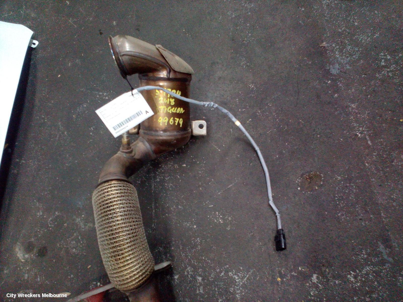 VOLKSWAGEN TIGUAN CATALYTIC CONVERTER, DOWNPIPE-CAT TYPE, 2.0, PETROL, CHHB CODE, 5NA, 06/2016 ONWARDS - Image 1