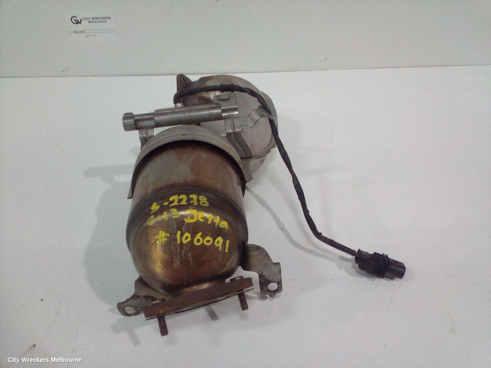 VOLKSWAGEN JETTA CATALYTIC CONVERTER, DOWNPIPE-CAT TYPE, 1.4, PETROL, CAVD/CTHD CODE, 1B, 02/2011 - 12/2017 - Image 1