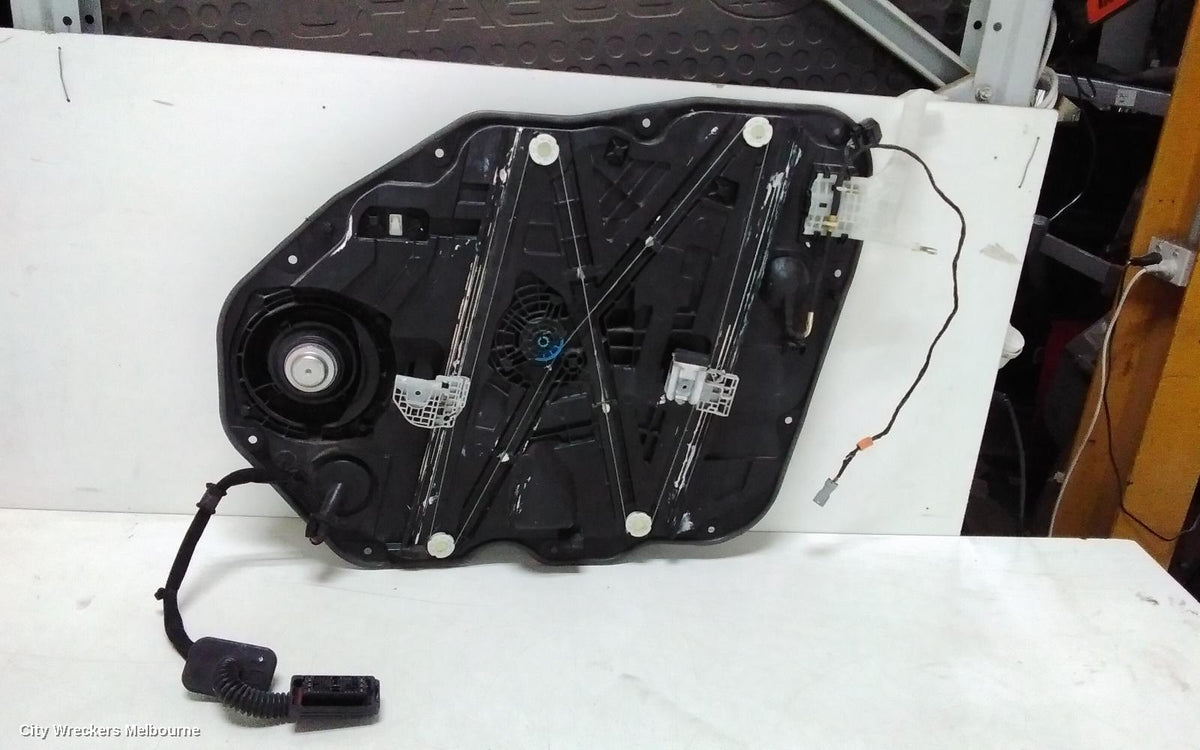 KIA SORENTO LEFT FRONT WINDOW REG/MOTOR, MQ4, DOOR REG ASSY (REG AND MOTOR), 02/2020 ONWARDS - Image 3