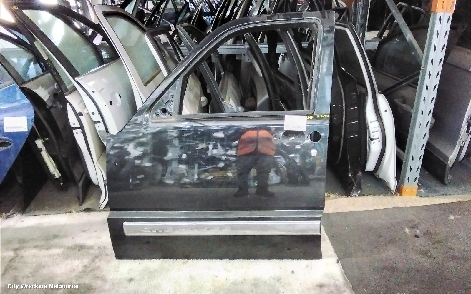JEEP CHEROKEE LEFT FRONT DOOR, KK, 02/2008 - 10/2012 - Image 3