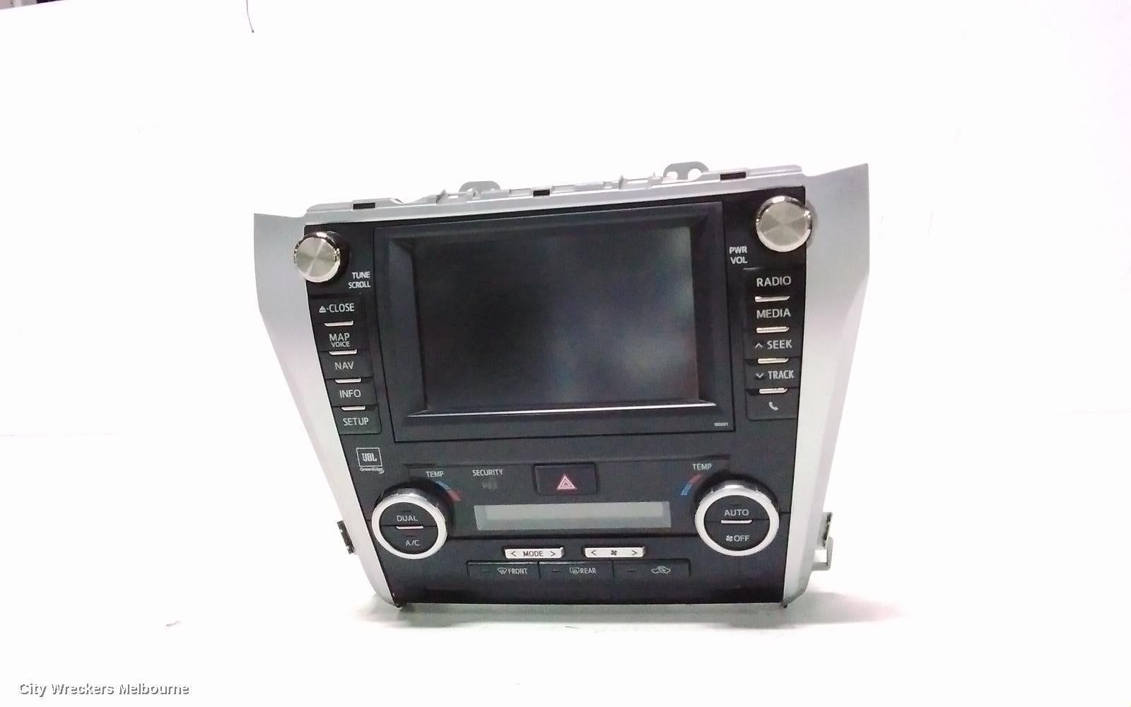 TOYOTA CAMRY RADIO/CD/DVD/SAT/TV, 6.1IN TOUCHSCREEN (P/N ON FACE 100035), ASV50/AVV50, 12/2011 - 05/2015 - Image 2