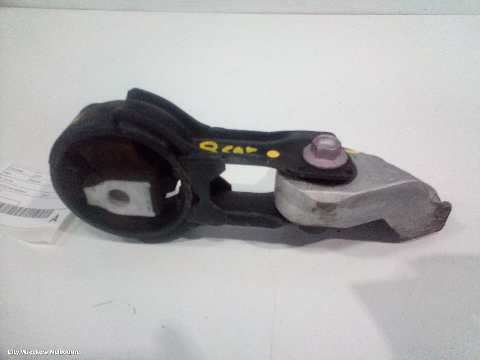 MAZDA CX3 MOUNT, DK, 03/2015 ONWARDS - Image 3