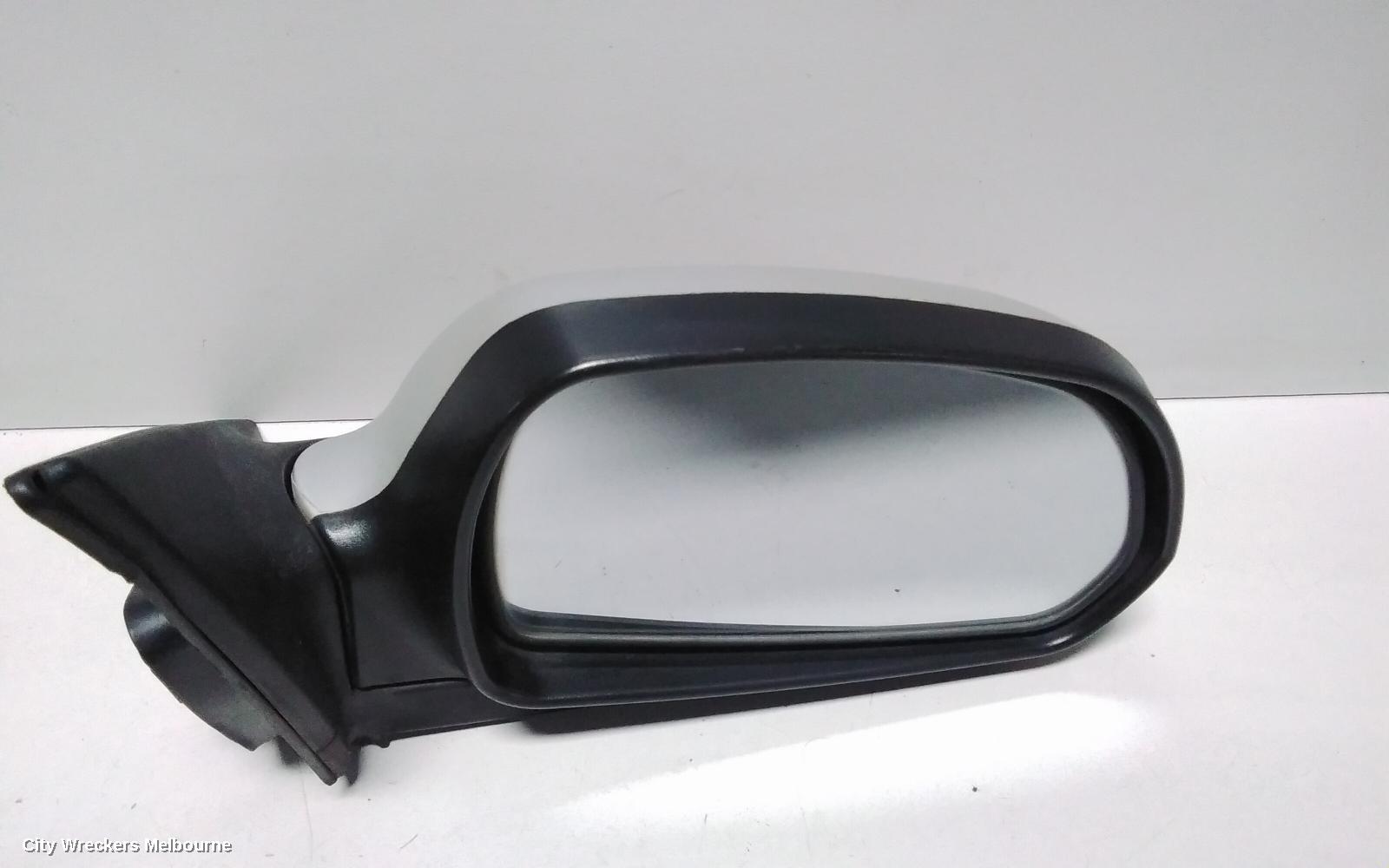 HYUNDAI ELANTRA RIGHT DOOR MIRROR, XD, POWER, COLOUR CODED, 10/2003 - 07/2006 - Image 2