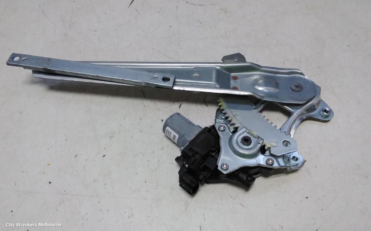 ISUZU DMAX RIGHT REAR WND REG/MOTOR, RG, DOOR REG ASSY (REG AND MOTOR), 07/2020 ONWARDS - Image 1