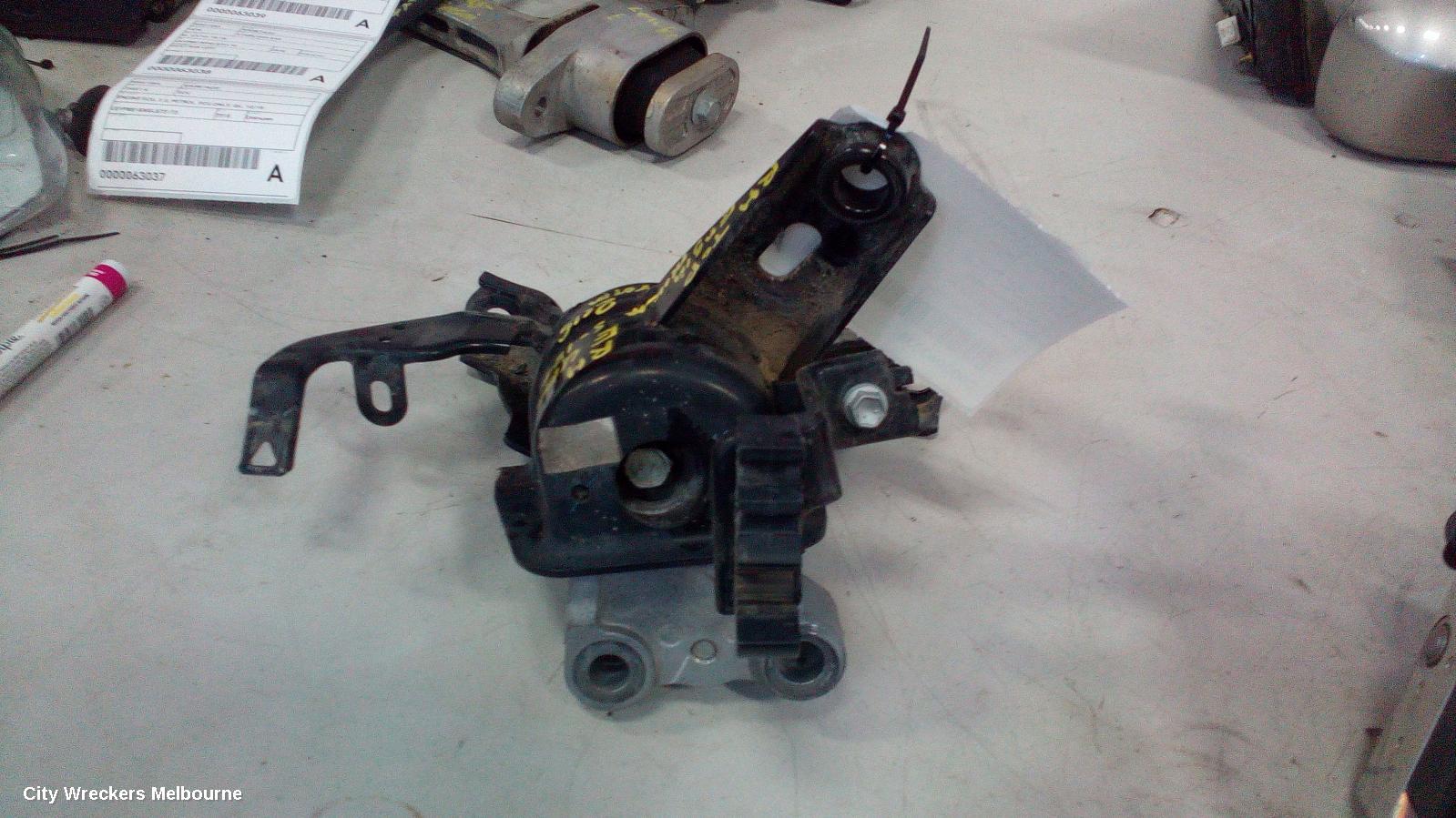 TOYOTA COROLLA MOUNT, ZRE182R 10/2012 - 06/2018 - Image 3