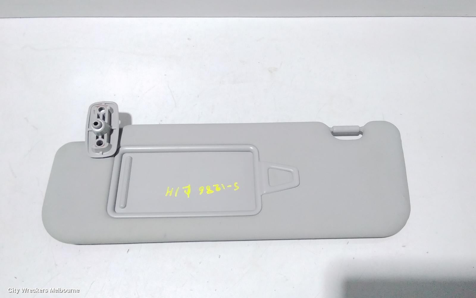 KIA SPORTAGE SUNVISOR, SL, LH SIDE, 05/2010 - 10/2015 - Image 2