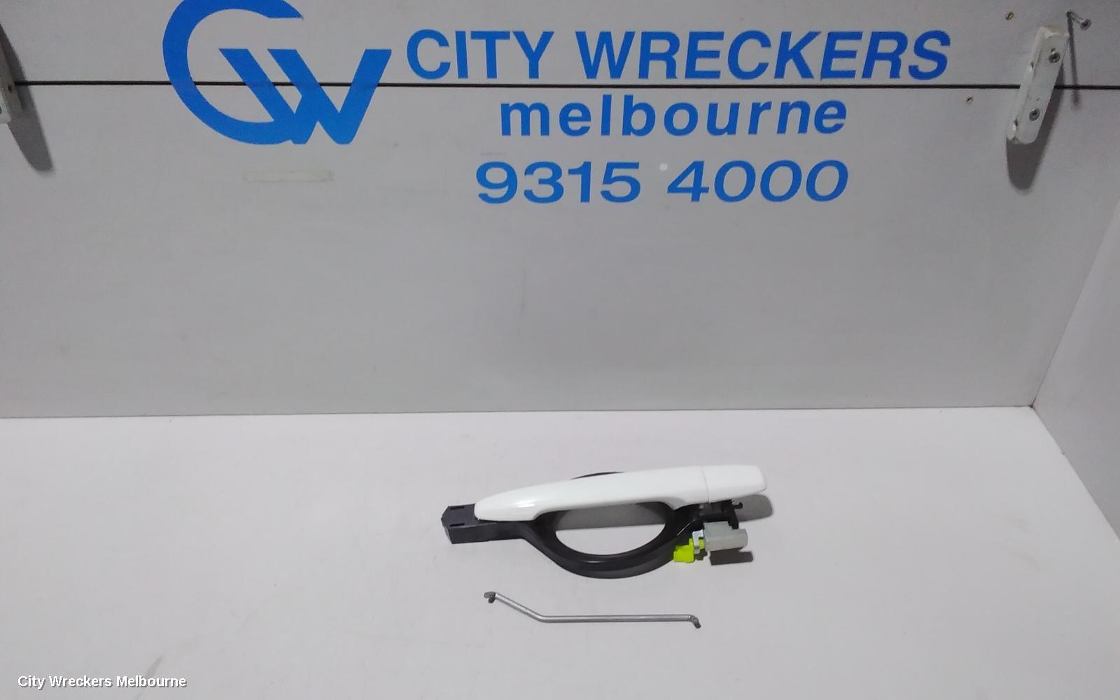 MITSUBISHI ASX DOOR HANDLE, OUTER, RH REAR, COLOUR CODED, XA-XD, 05/2010 ONWARDS - Image 1