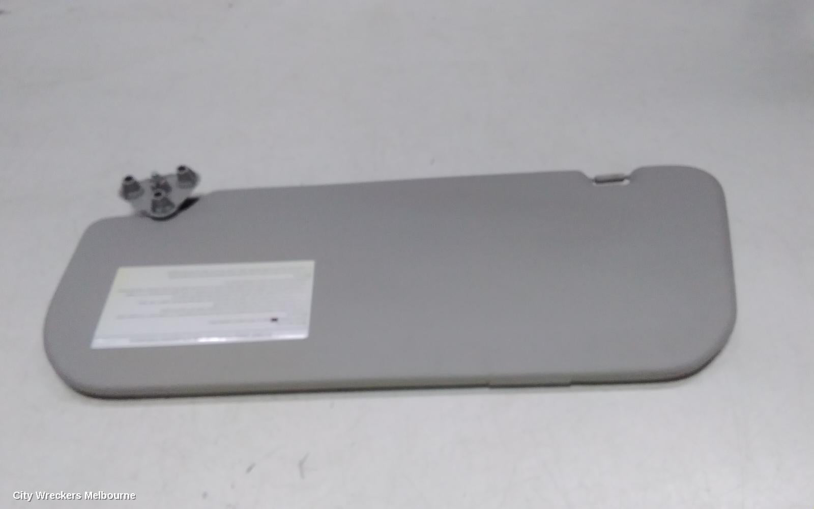LDV DELIVER 9 SUNVISOR, RH SIDE, 07/2020 ONWARDS - Image 3