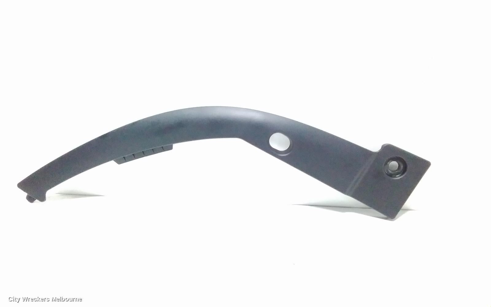 LAND ROVER RANGEROVER SPORT, L494, 12/2013 - 04/2022, RIGHT SIDE TOP OF HEADLIGHT : 115927 - Image 2