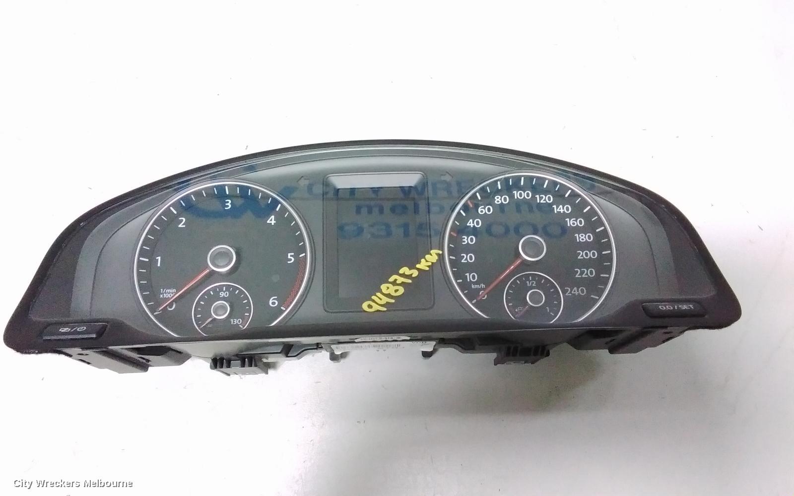 VOLKSWAGEN TRANSPORTER INSTRUMENT CLUSTER, DIESEL, P/N 7E0920870J, T5, 03/2010 - 06/2015 - Image 2