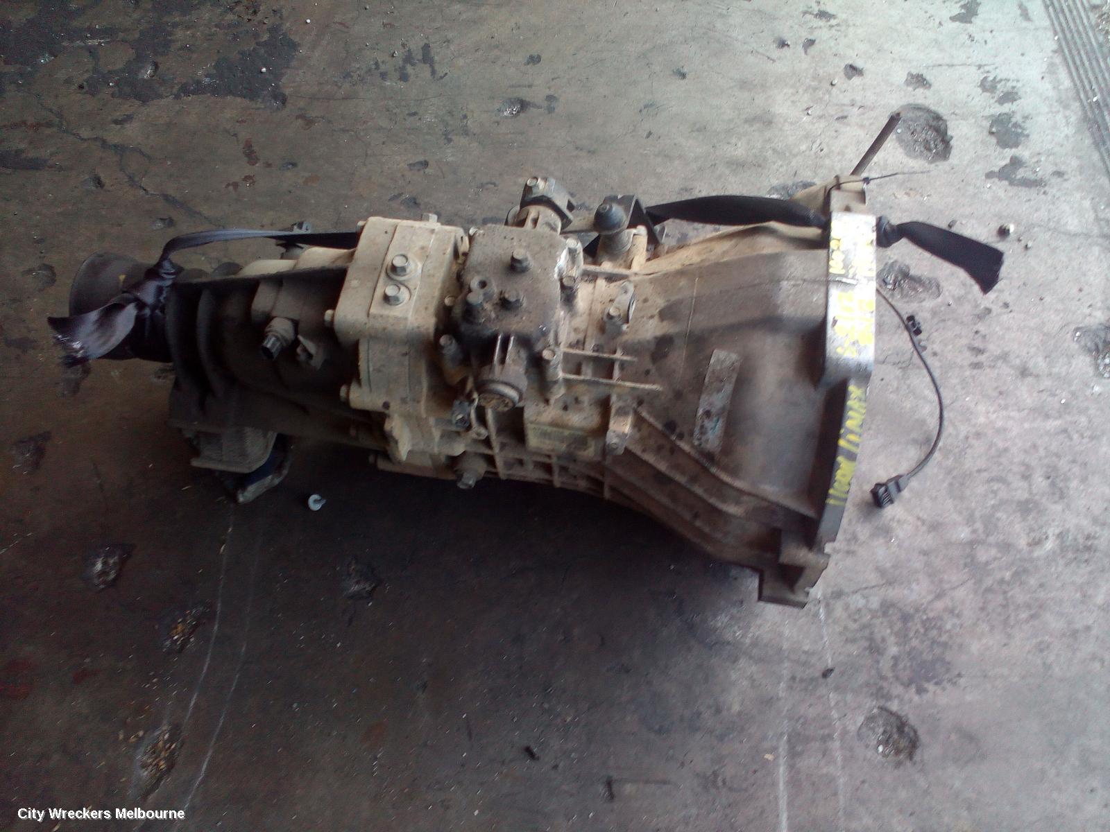 HYUNDAI ILOAD/IMAX TRANS/GEARBOX, MANUAL, PETROL, 2.4, G4KG, 5 SPEED, TQ, 11/2007 - 05/2018 - Image 3