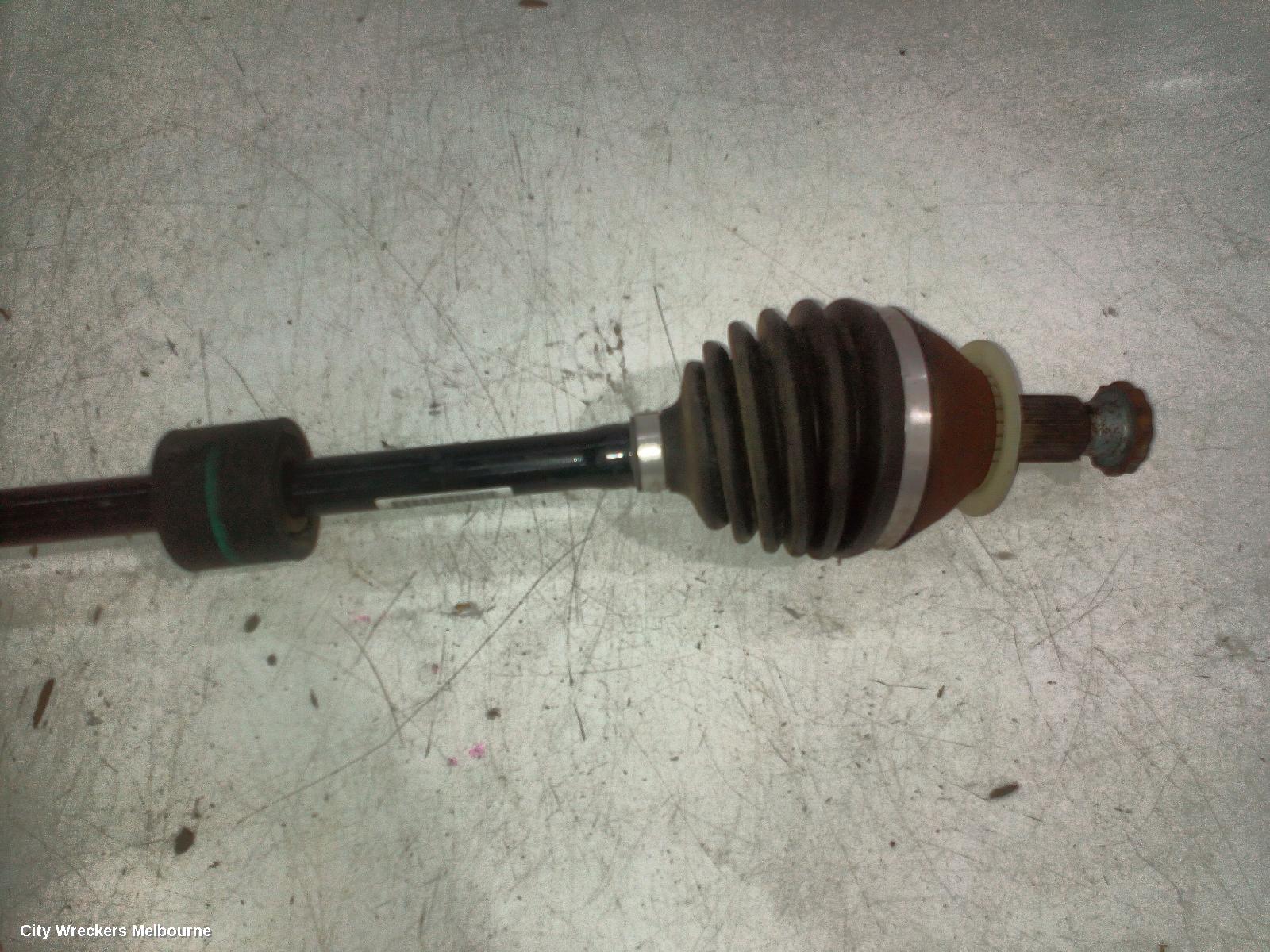 SKODA KAMIQ RIGHT DRIVESHAFT, FRONT, PETROL, 1.0, NW, 06/2020 ONWARDS - Image 3