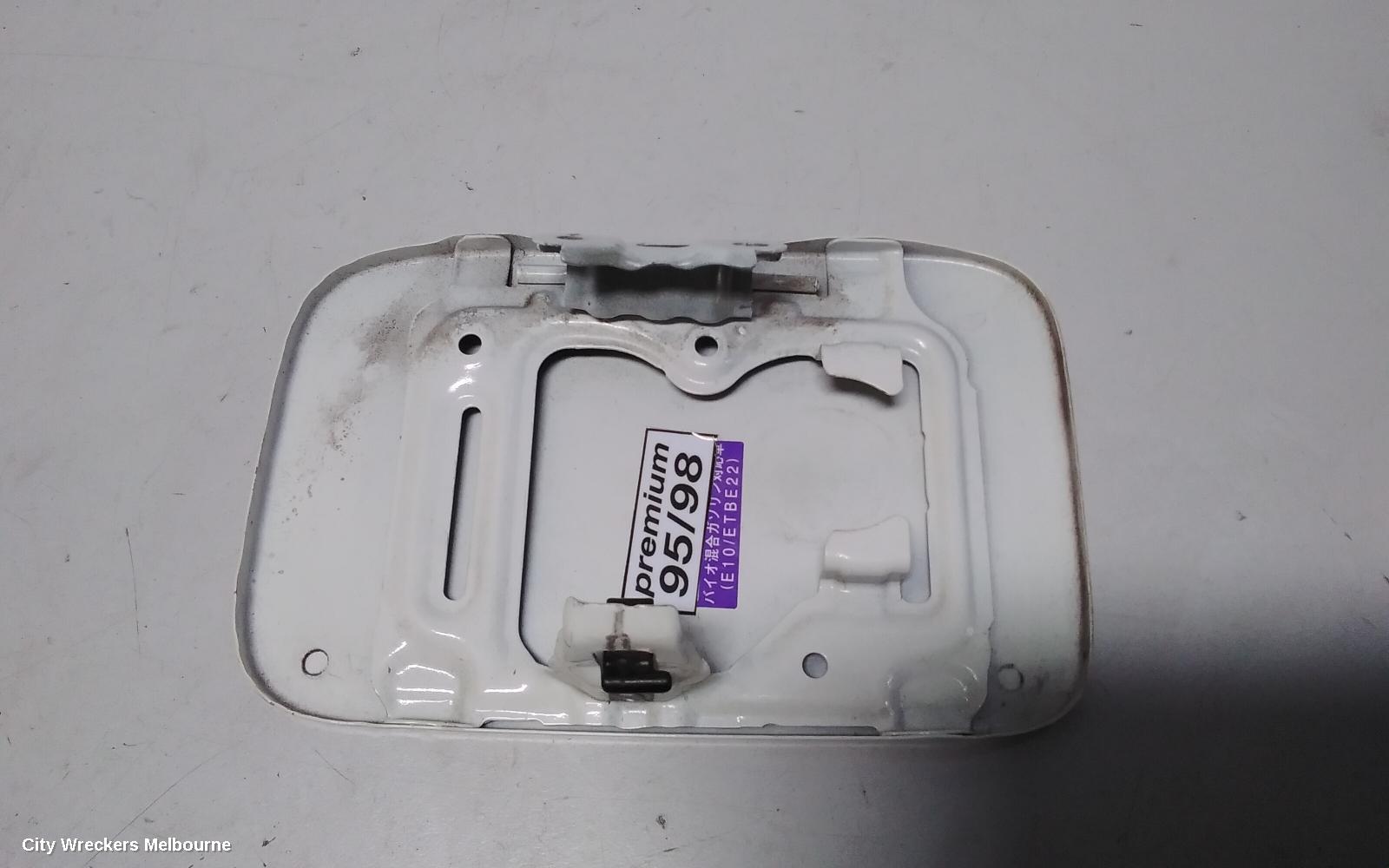 TOYOTA HIACE FUEL DOOR / FILLER, FUEL DOOR, TRH/KDH, 03/2005 - 04/2019 - Image 3