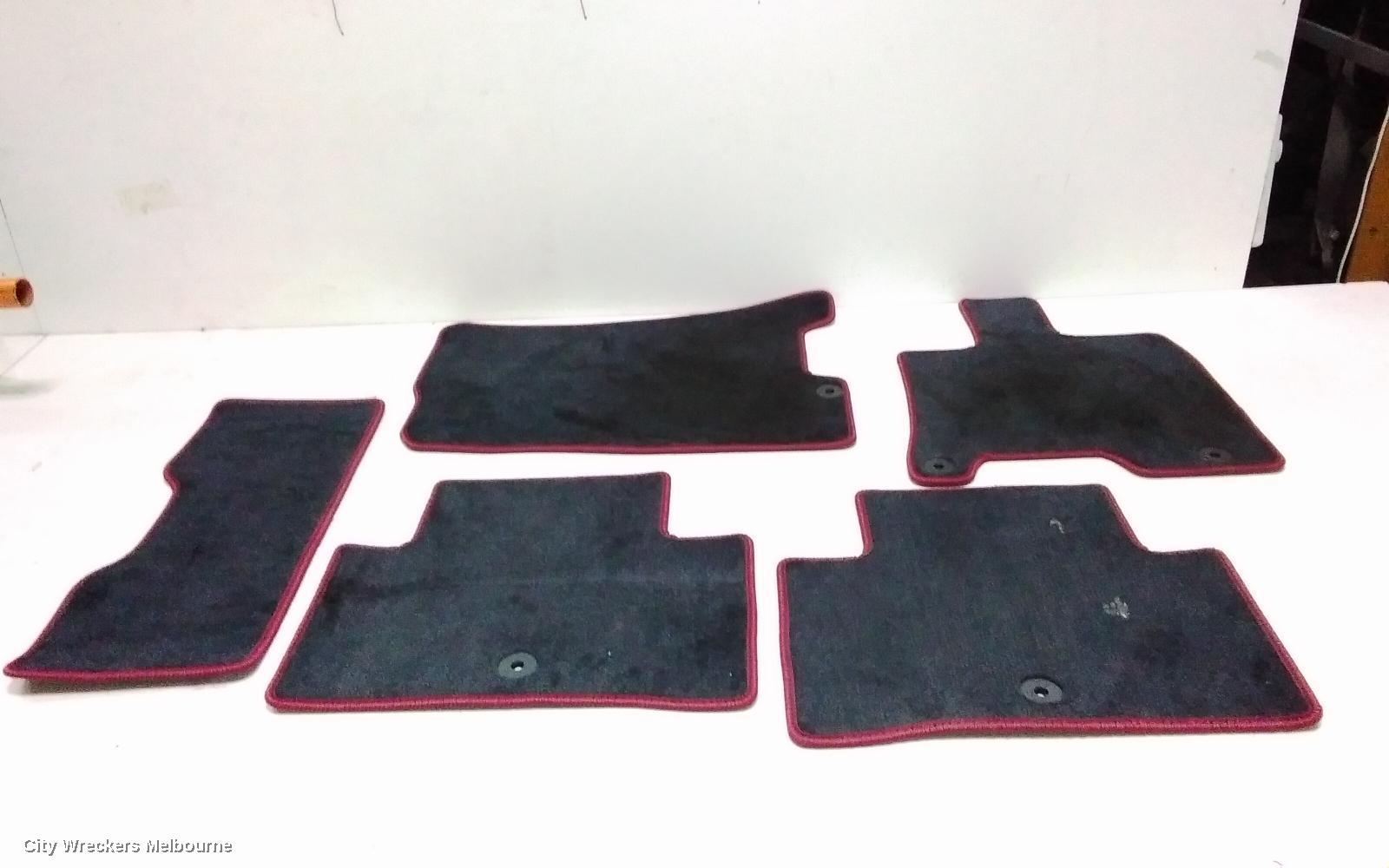 GENESIS GV70 FLOOR MATS, JK, 03/2021 ONWARDS - Image 3