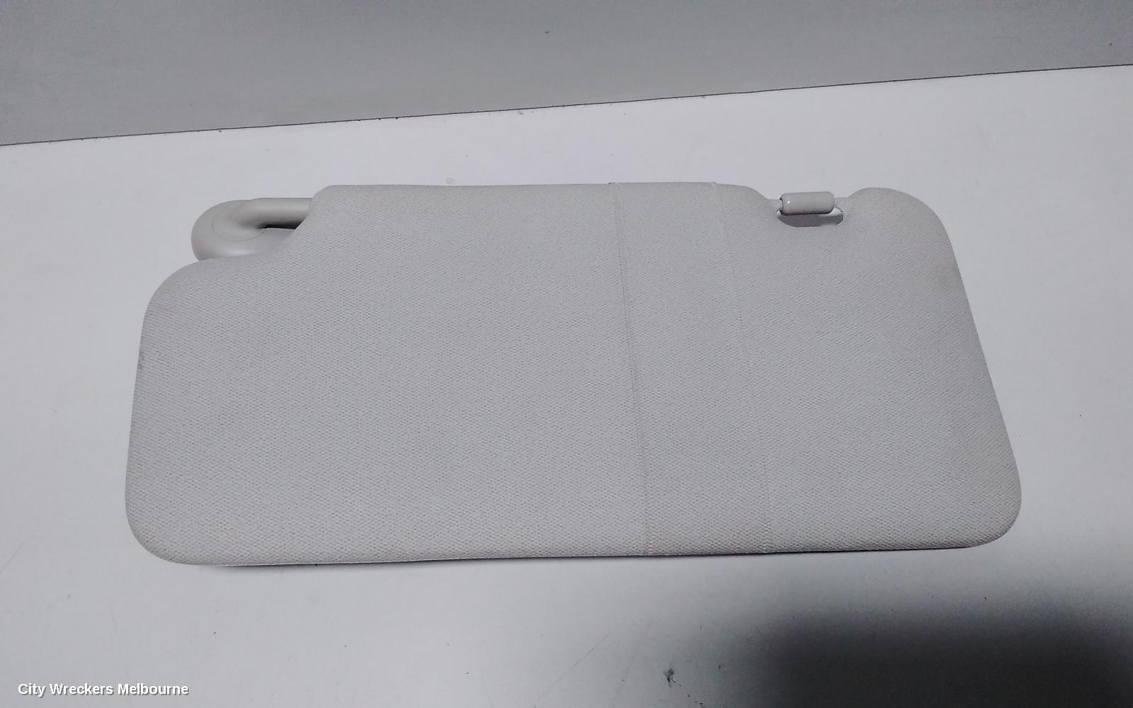 HONDA HRV SUNVISOR, RU5, RH SIDE, 12/2014 ONWARDS - Image 3