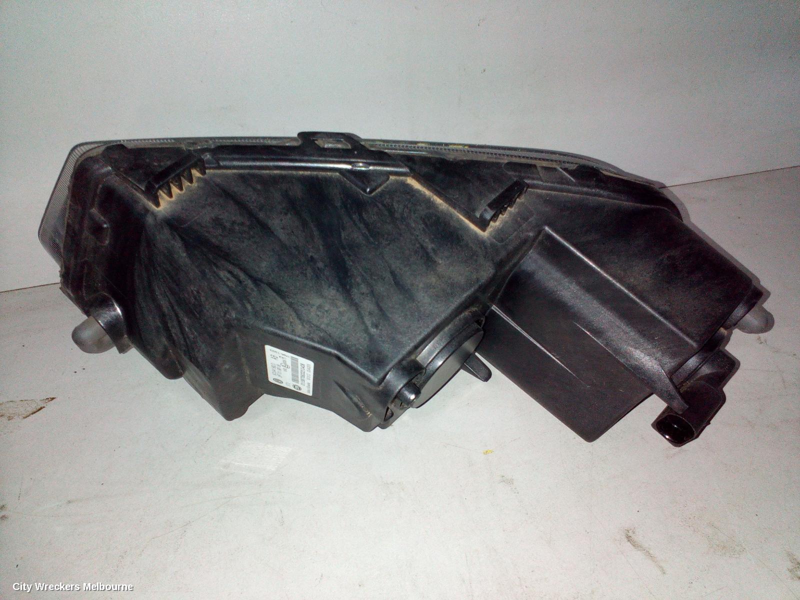 VOLKSWAGEN POLO RIGHT INDICATOR/FOG/SIDE, BUMPER FOGLAMP, NON DAYTIME RUNNING LAMP, 6R, 05/2014 - 09/2017 - Image 2
